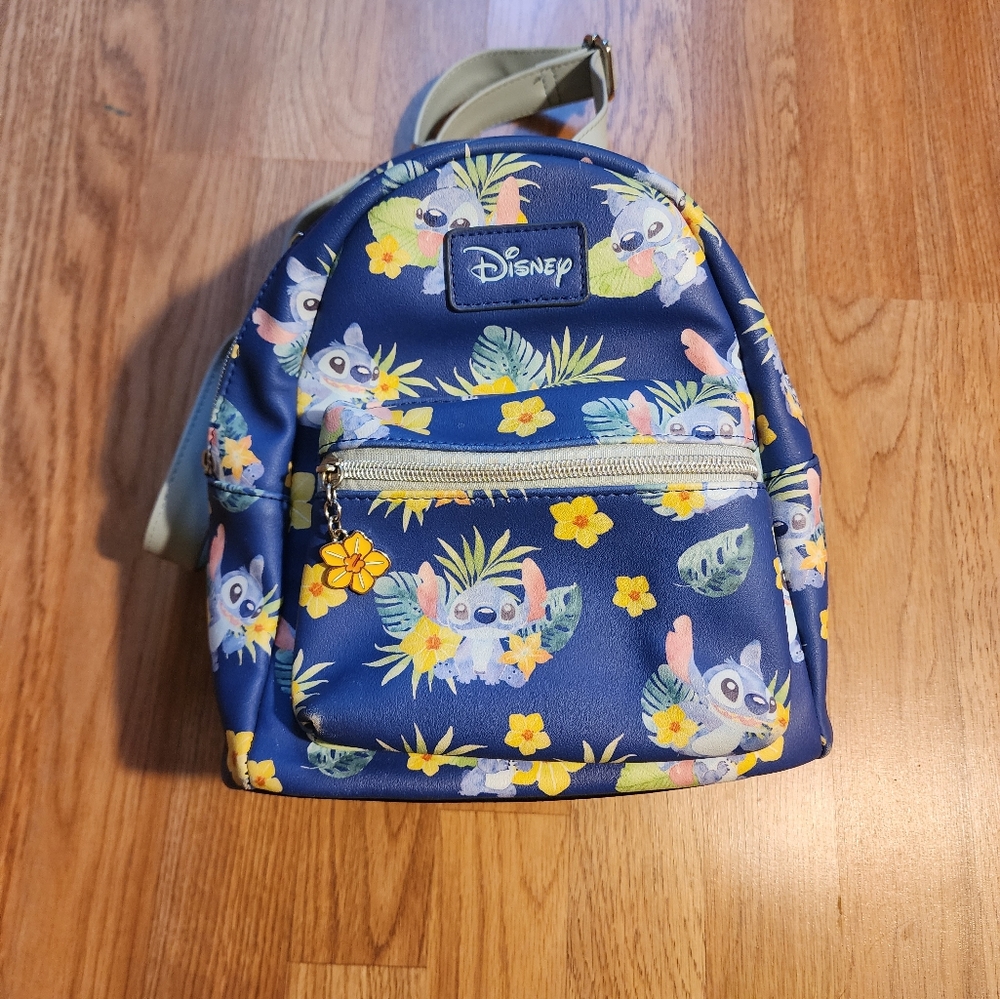 Disney Loungefly Stitch Mini Backpack